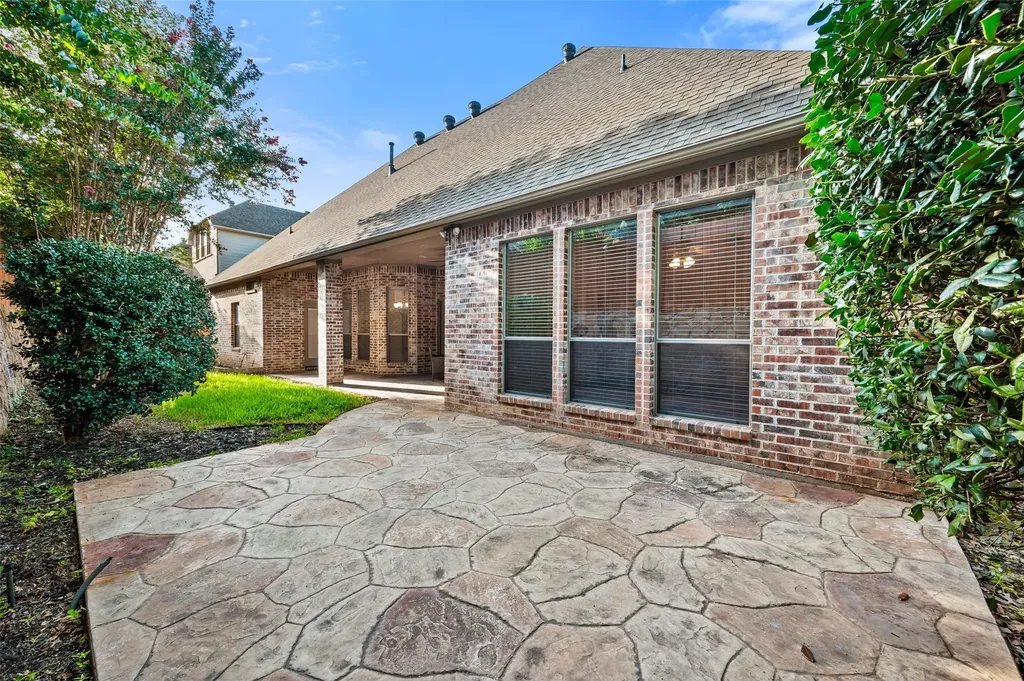 620 Highview Lane Hurst TX 76054