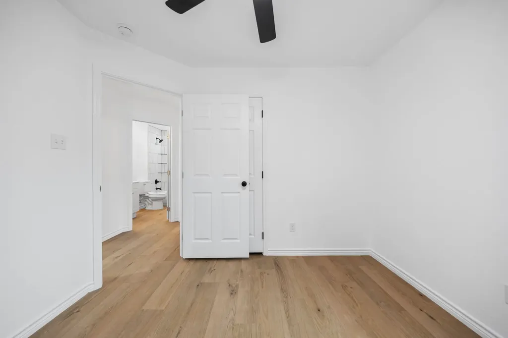 129 Avenue B Moody TX 76557