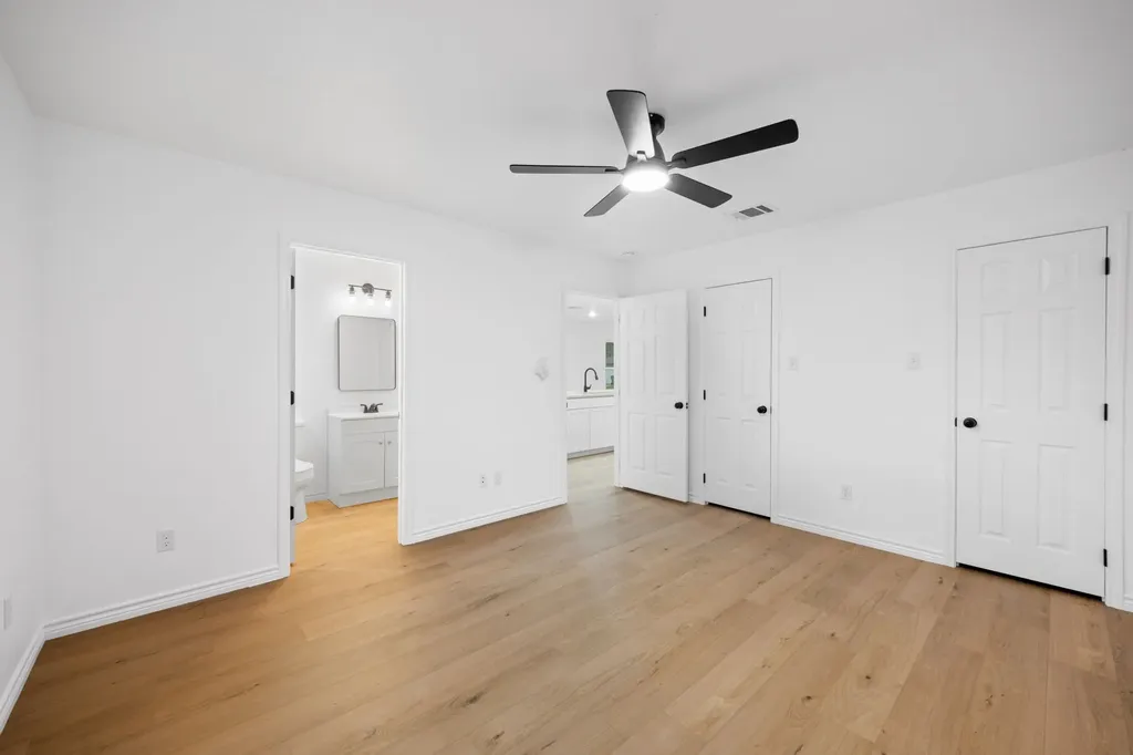 129 Avenue B Moody TX 76557