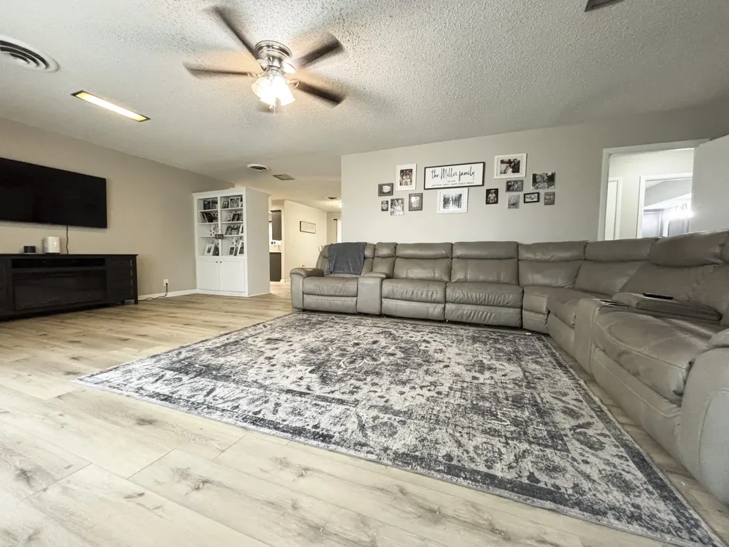 305 Rock Street Bowie TX 76230