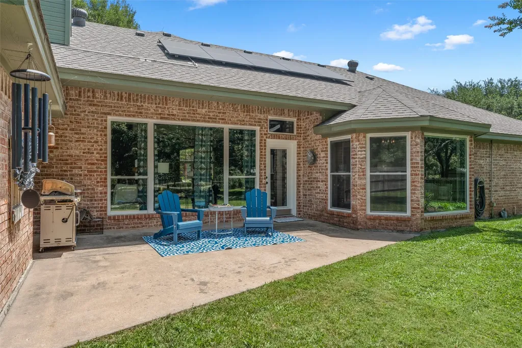 9408 Silverthorn Drive Waco TX 76708