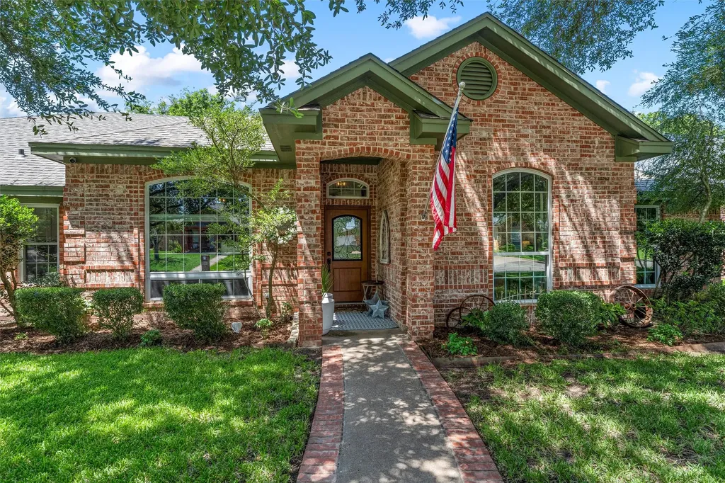 9408 Silverthorn Drive Waco TX 76708