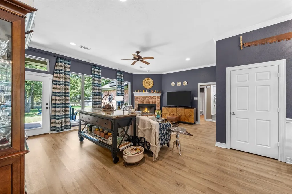 9408 Silverthorn Drive Waco TX 76708