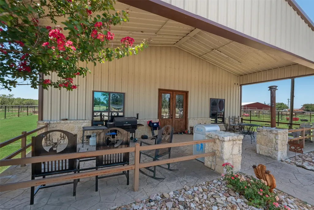 7999 County Road 151 Kaufman TX 75142
