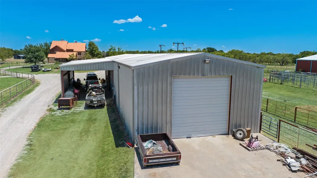 7999 County Road 151 Kaufman TX 75142