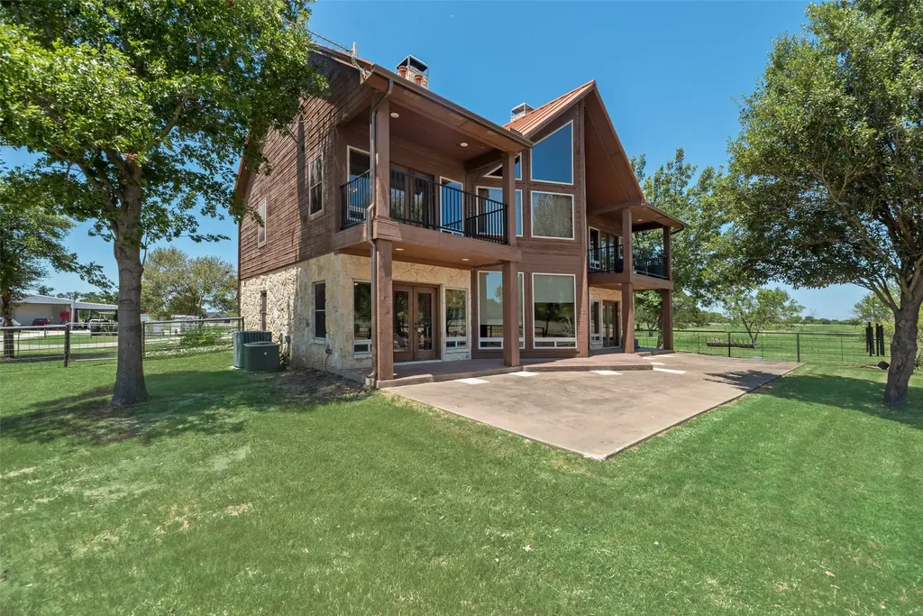7999 County Road 151 Kaufman TX 75142