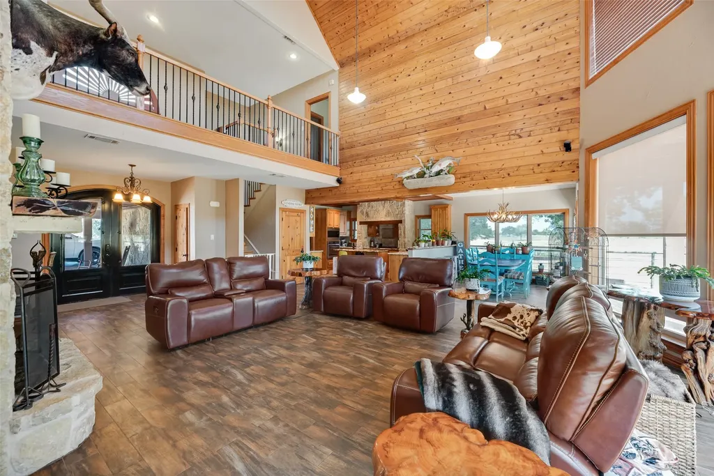 7999 County Road 151 Kaufman TX 75142