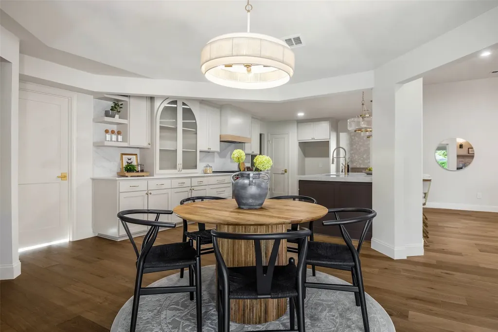 7606 Dunoon Avenue Dallas TX 75248