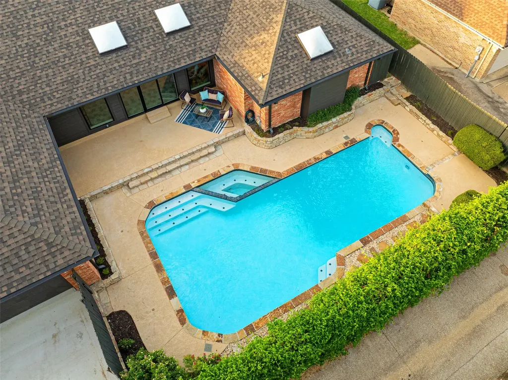 7606 Dunoon Avenue Dallas TX 75248