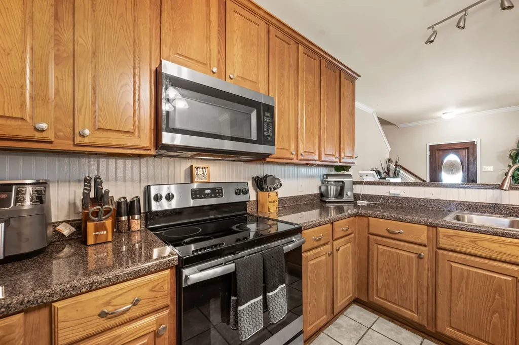15099 Saddle Ridge Circle Terrell TX 75160