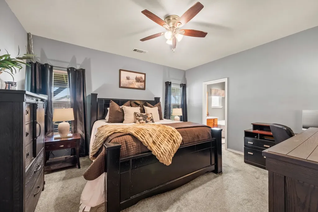 15099 Saddle Ridge Circle Terrell TX 75160