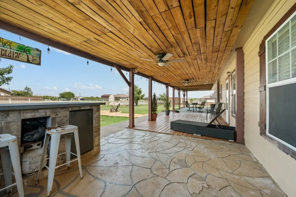 15099 Saddle Ridge Circle Terrell TX 75160