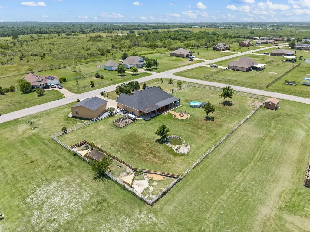 15099 Saddle Ridge Circle Terrell TX 75160
