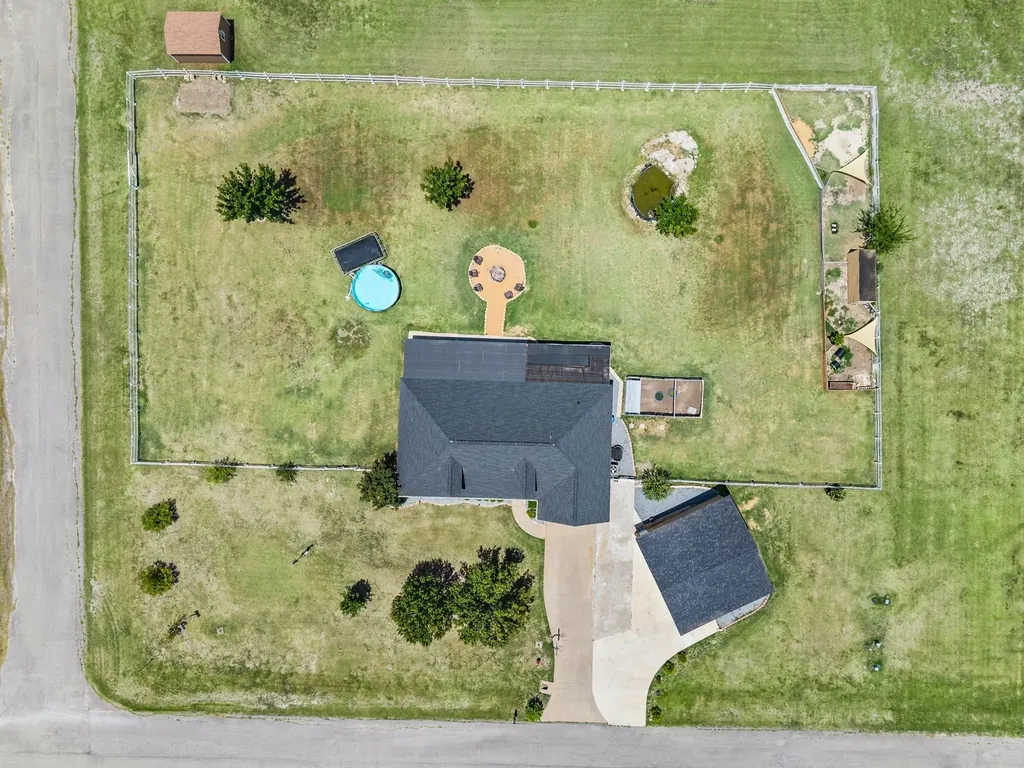 15099 Saddle Ridge Circle Terrell TX 75160