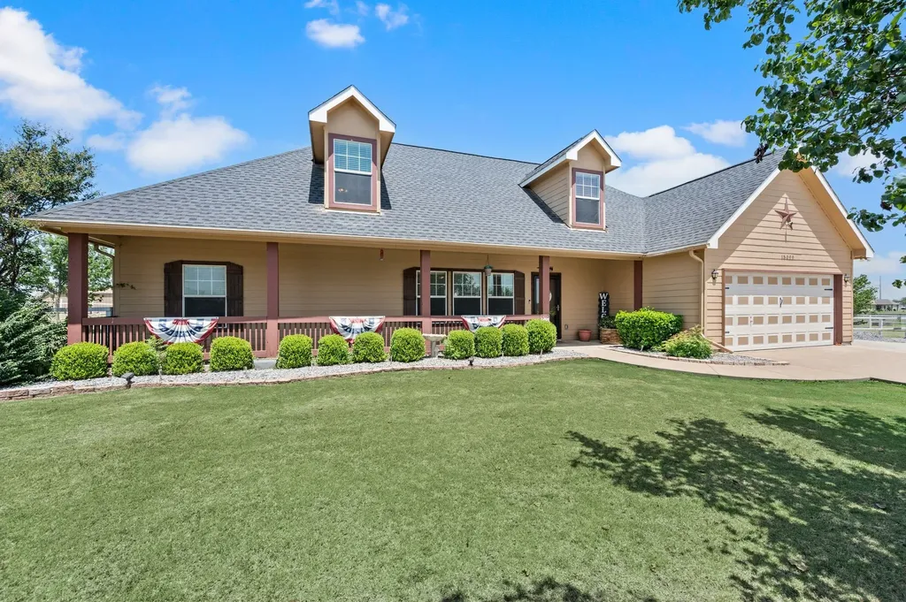 15099 Saddle Ridge Circle Terrell TX 75160