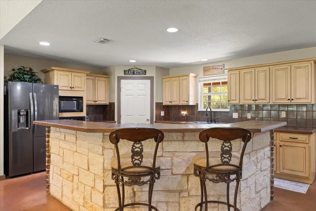 511 Highland Road Springtown TX 76082