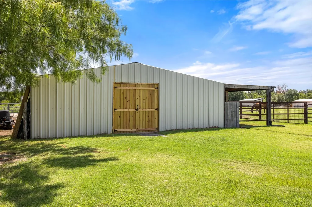 511 Highland Road Springtown TX 76082