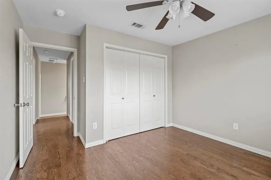 1110 Carrington Court Irving TX 75060