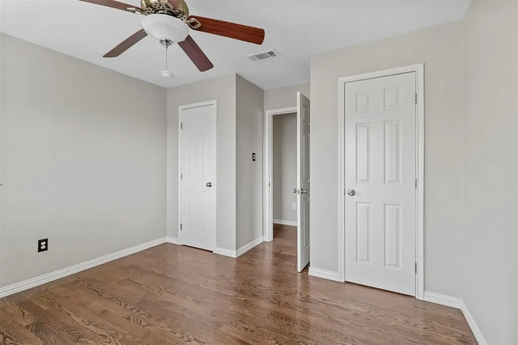 1110 Carrington Court Irving TX 75060
