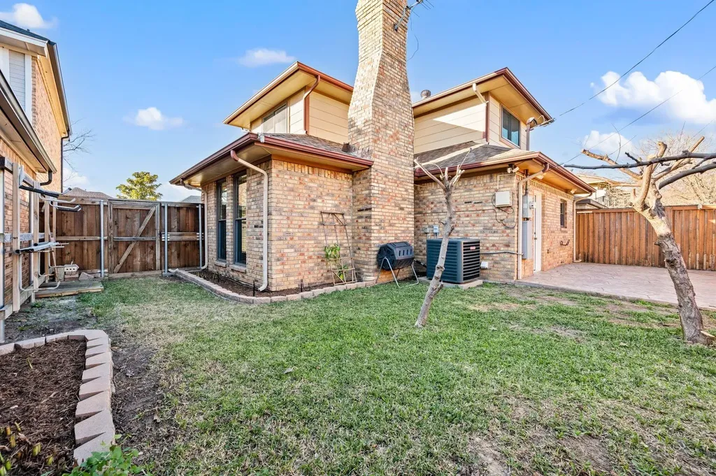 1110 Carrington Court Irving TX 75060