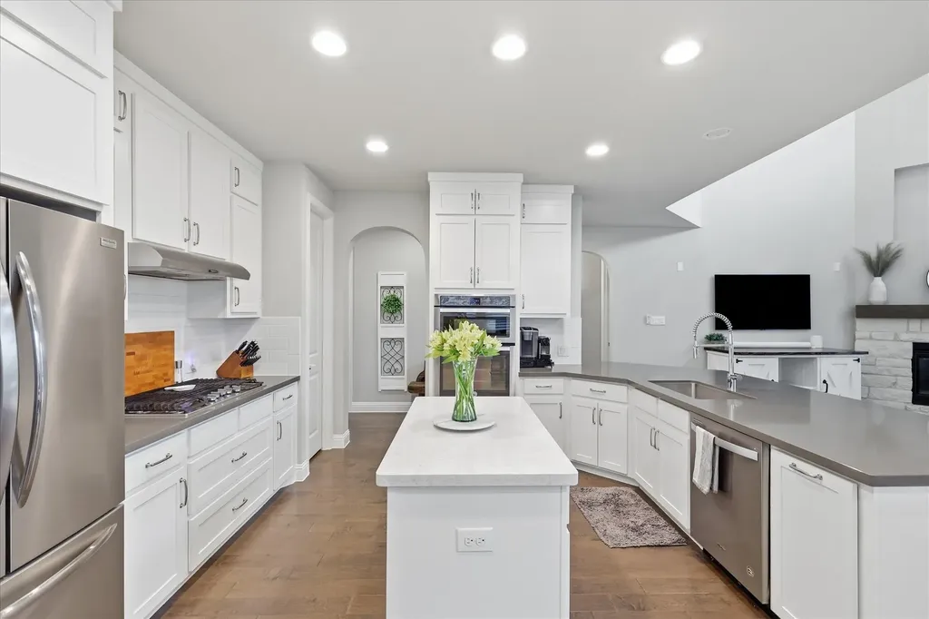 6213 Whiskerbrush Road Flower Mound TX 76226