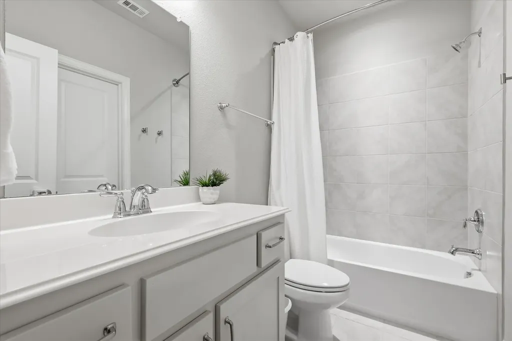 6213 Whiskerbrush Road Flower Mound TX 76226