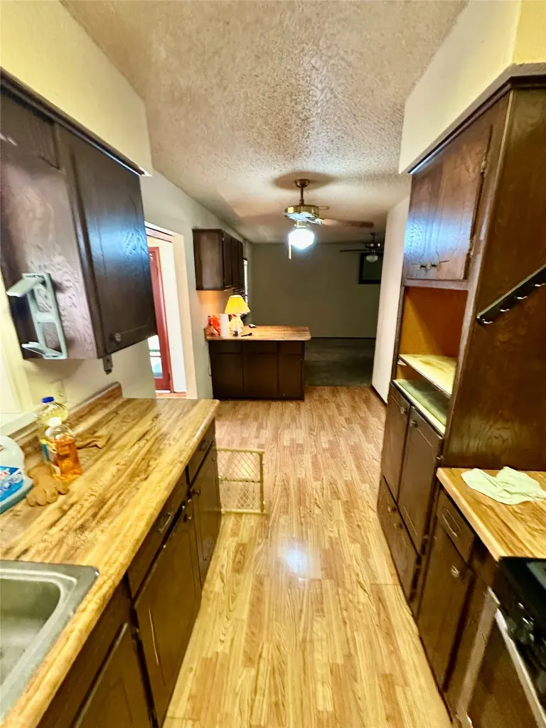 404 Birchwood Circle Mesquite TX 75149