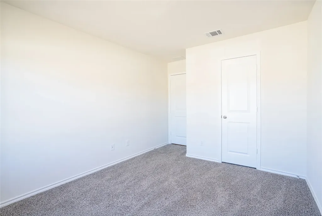 1833 Pecan Valley Drive Kaufman TX 75142