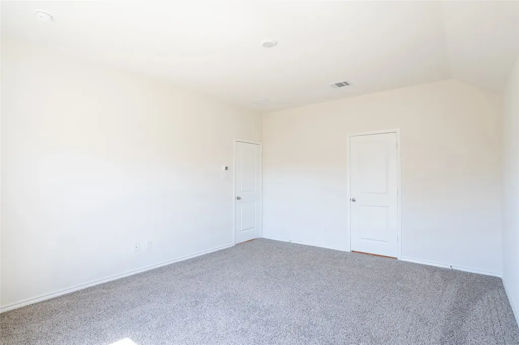1833 Pecan Valley Drive Kaufman TX 75142