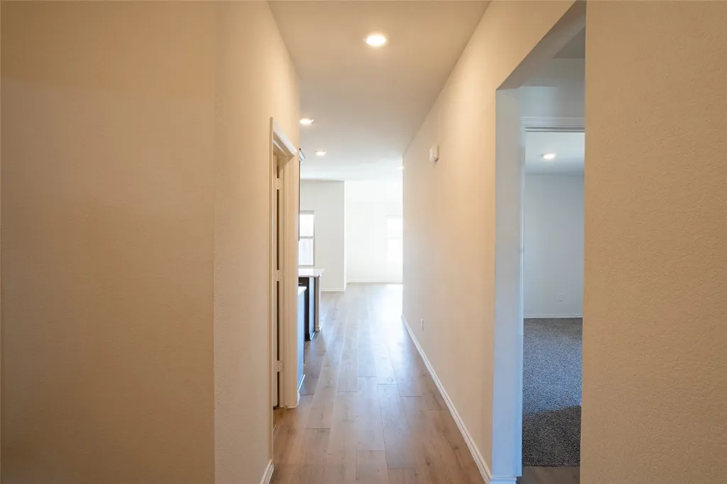 1833 Pecan Valley Drive Kaufman TX 75142