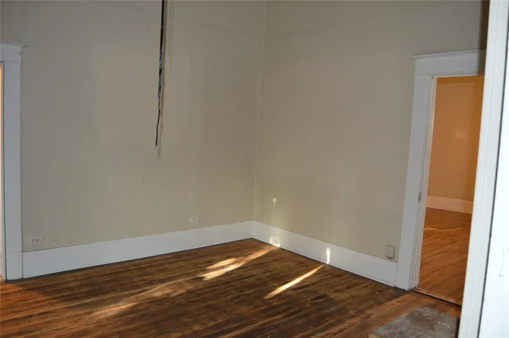 1403 Bonham Street Commerce TX 75428