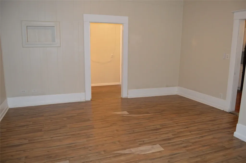 1403 Bonham Street Commerce TX 75428