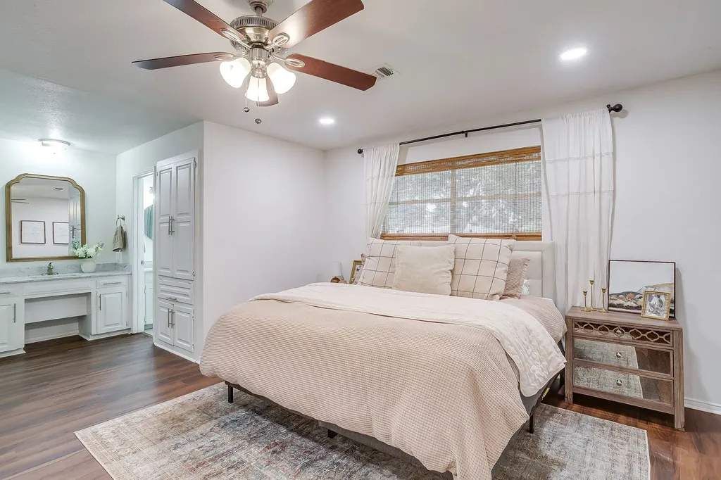 3817 Lawndale Avenue Fort Worth TX 76133