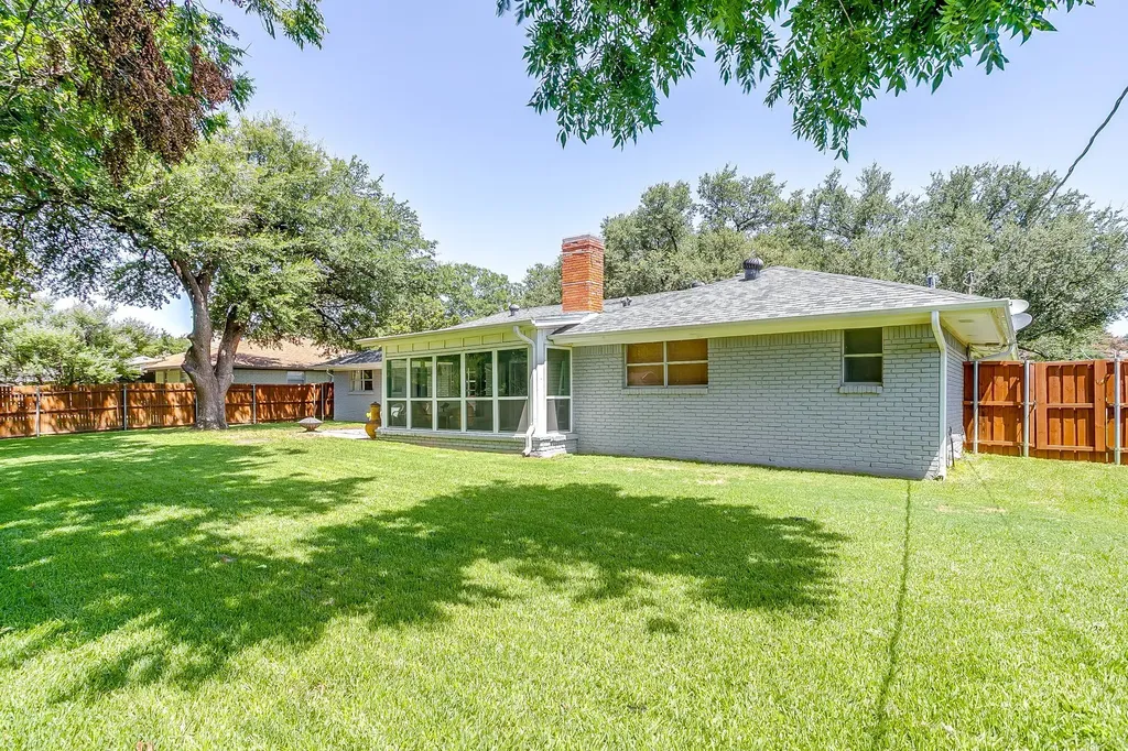 3817 Lawndale Avenue Fort Worth TX 76133