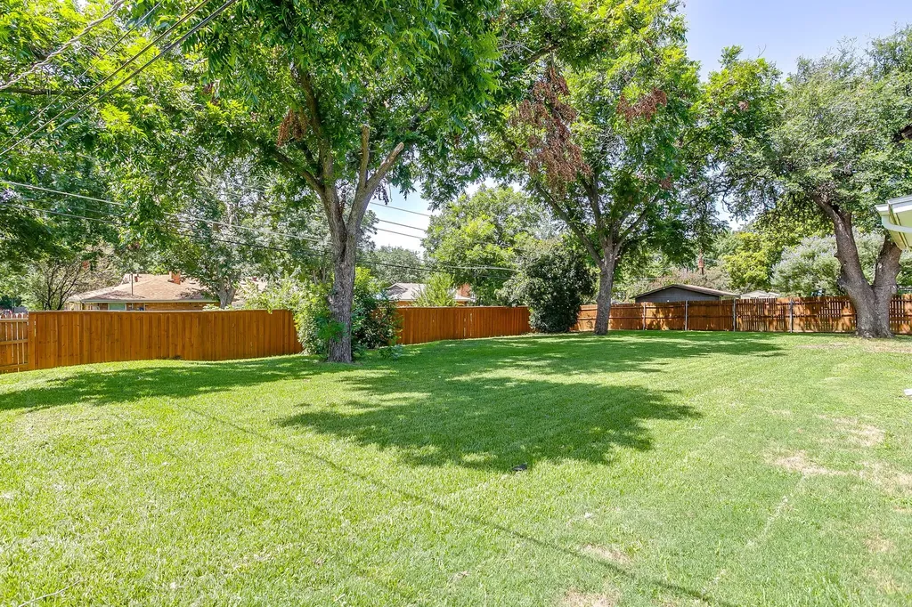 3817 Lawndale Avenue Fort Worth TX 76133