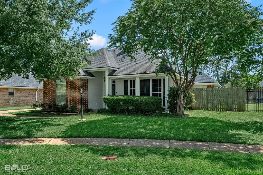 6004 Kateland Circle Bossier City LA 71111