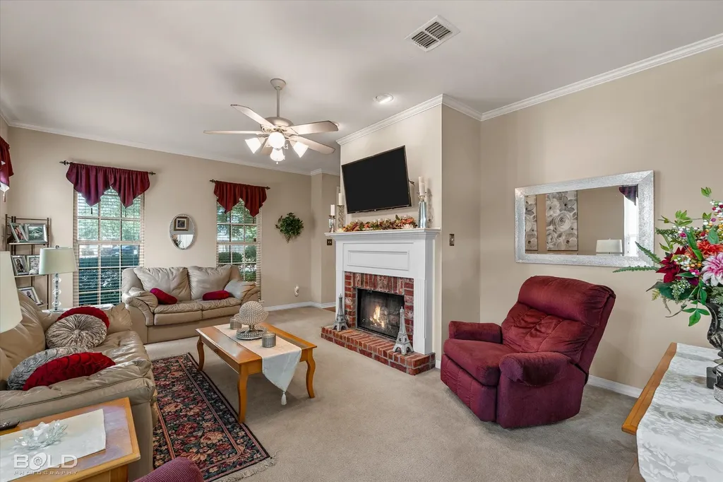 6004 Kateland Circle Bossier City LA 71111