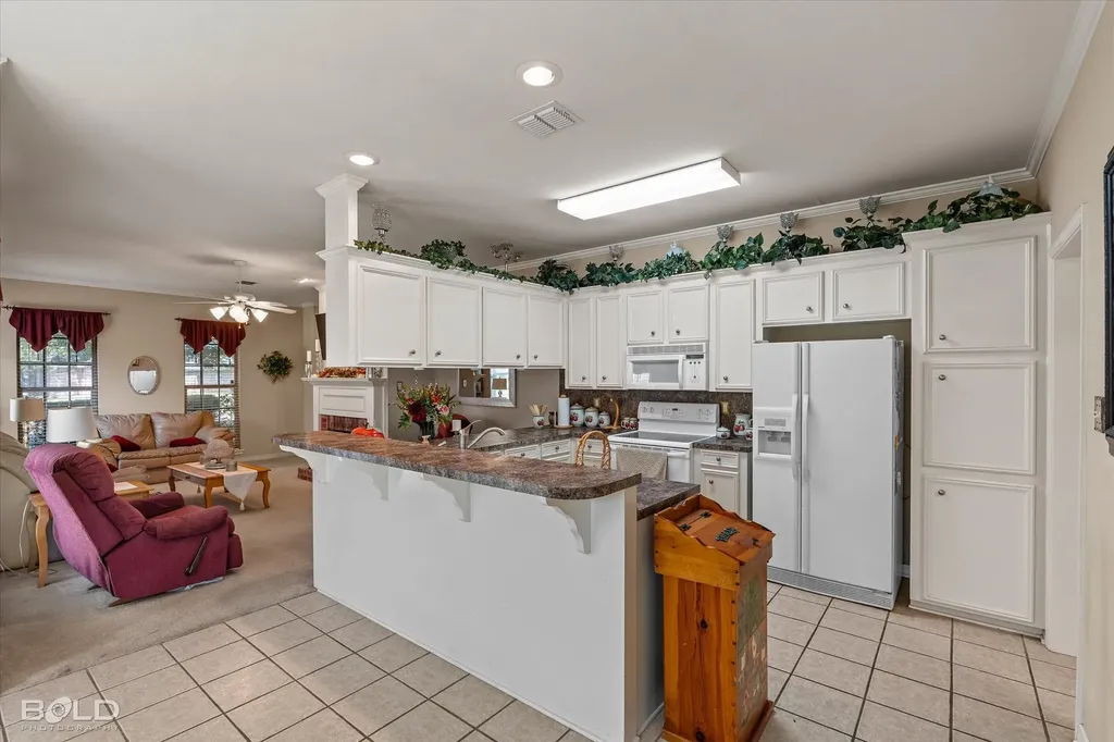 6004 Kateland Circle Bossier City LA 71111