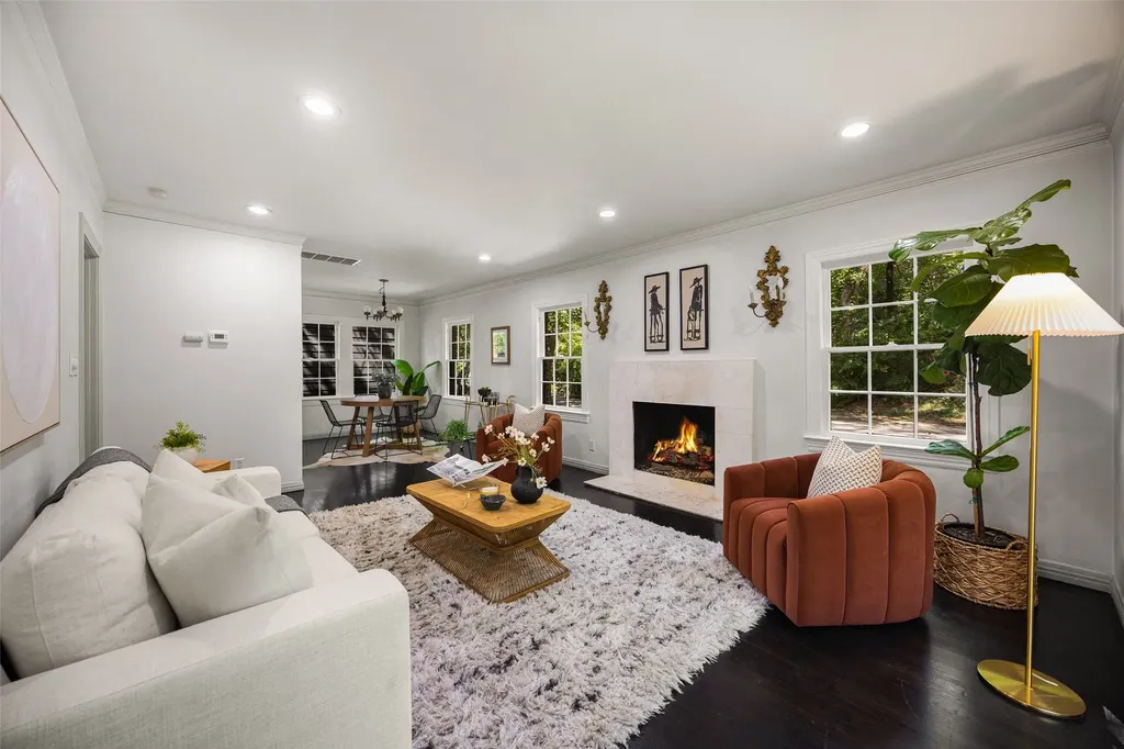 1001 Sarasota Circle Dallas TX 75223