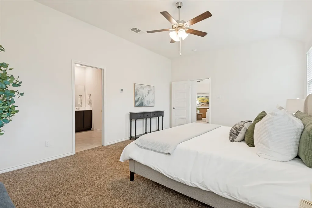424 Baltimore Avenue Fate TX 75189