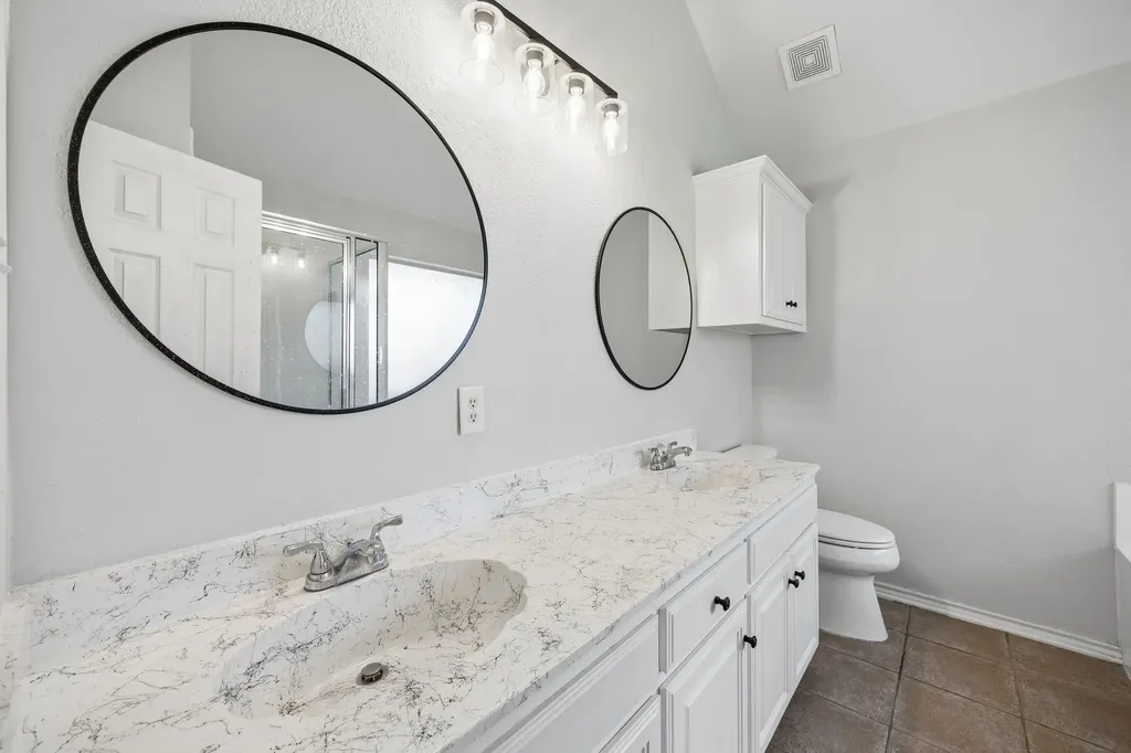 1833 Melton Drive Carrollton TX 75010