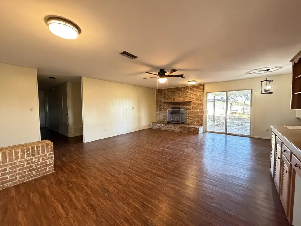 2529 State Highway 11 W Pittsburg TX 75686