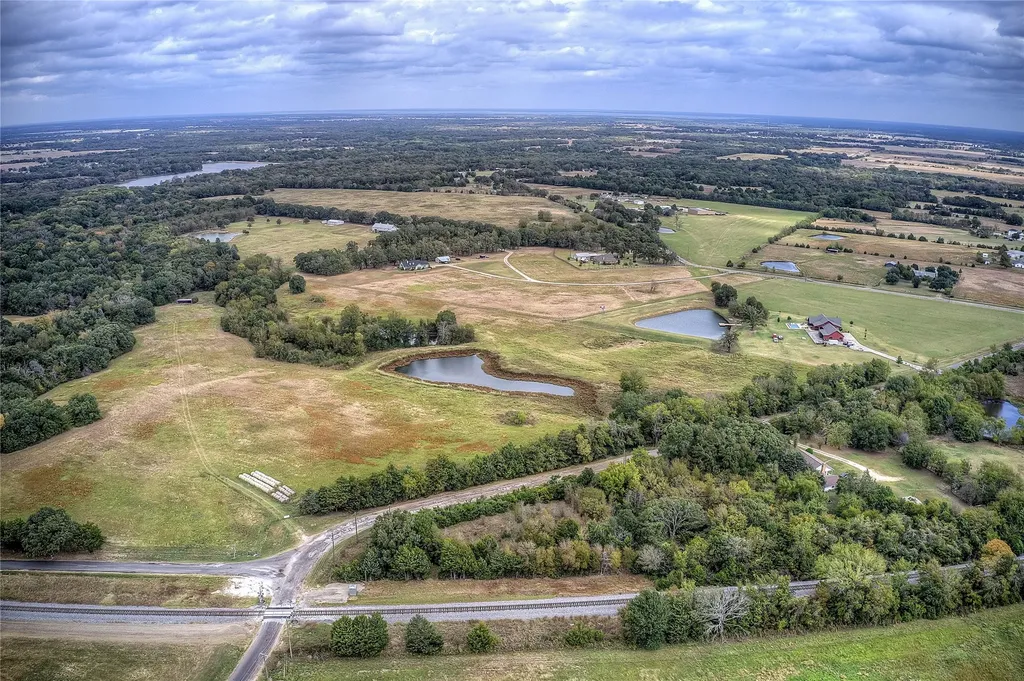 1711 County Road 3501 Wills Point TX 75169