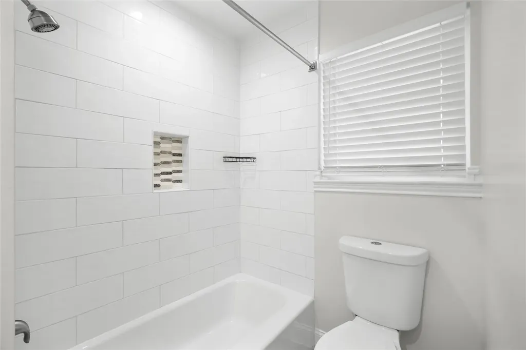 409 Summit Ridge Drive Euless TX 76039
