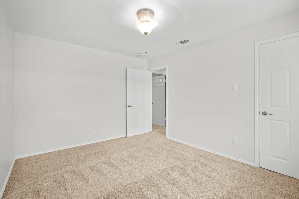 409 Summit Ridge Drive Euless TX 76039