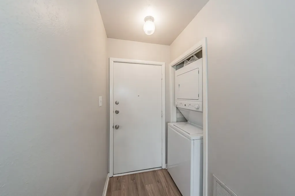 5805 Aton Avenue Westworth Village TX 76114