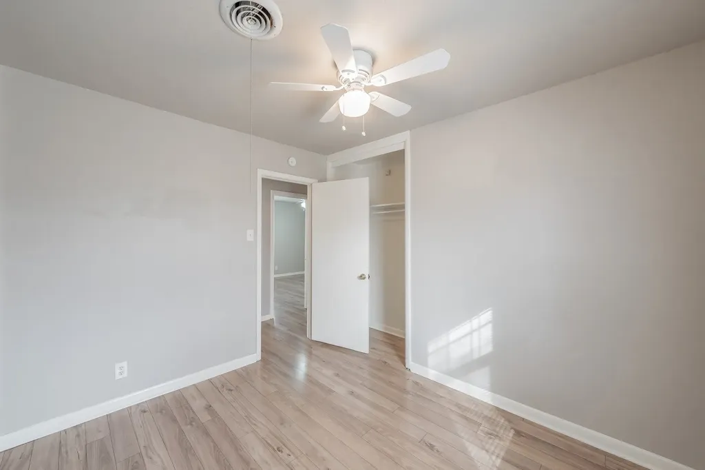 5805 Aton Avenue Westworth Village TX 76114