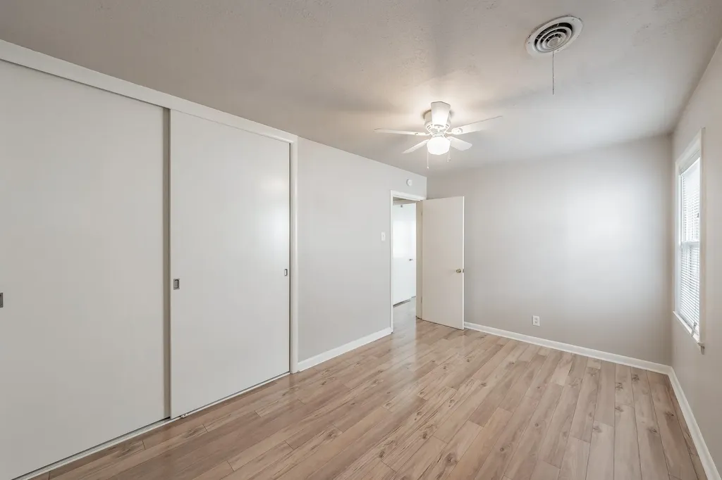 5805 Aton Avenue Westworth Village TX 76114