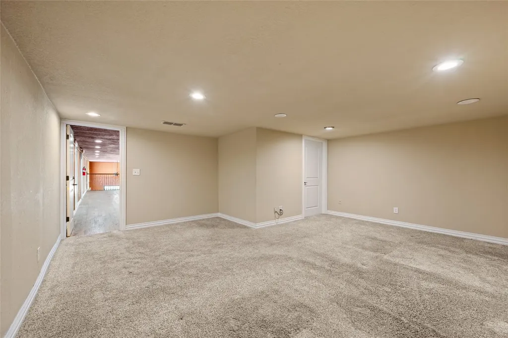 7716 Davis Boulevard North Richland Hills TX 76182
