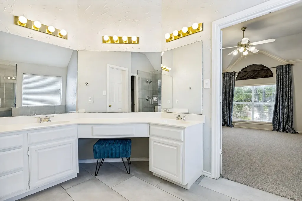 110 Falcon Creek Drive Mckinney TX 75072